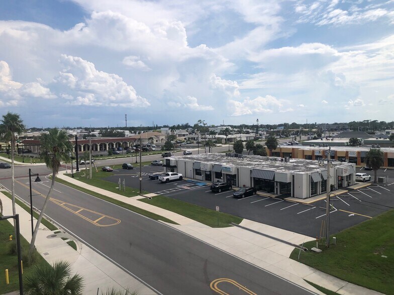 More Photos Of 21234 Olean Blvd, Port Charlotte Storefront Retail Office For Lease