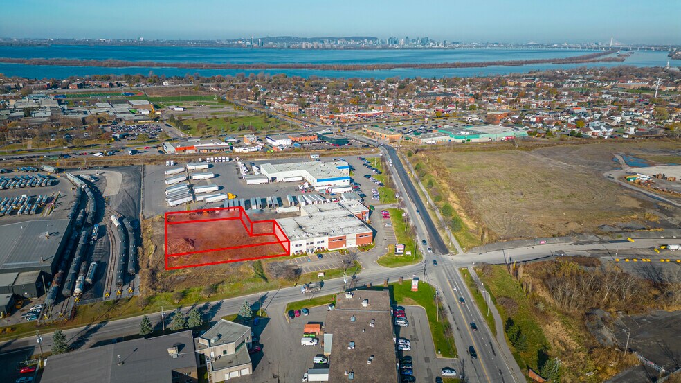 More Photos Of 850 Ch Saint-José, La Prairie Industrial For Lease