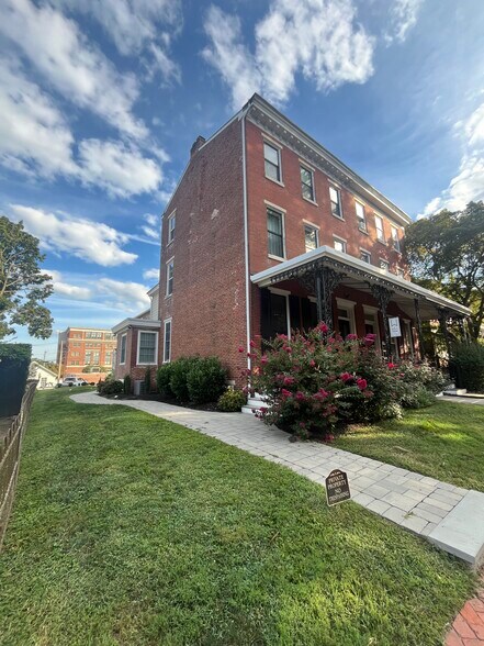 More Photos Of 331 W Miner St, West Chester Office For Lease