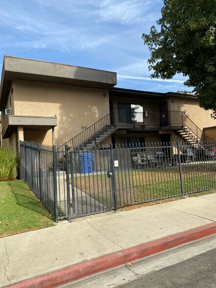Primary Photo Of 602 Karesh Ave, Pomona Apartments For Sale