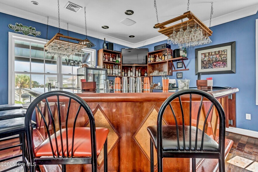 More Photos Of 211 S Topsail Dr, Surf City Restaurant For Sale