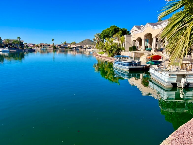 More Photos Of 21428 N 55th Ave, Glendale Assisted Living For Lease