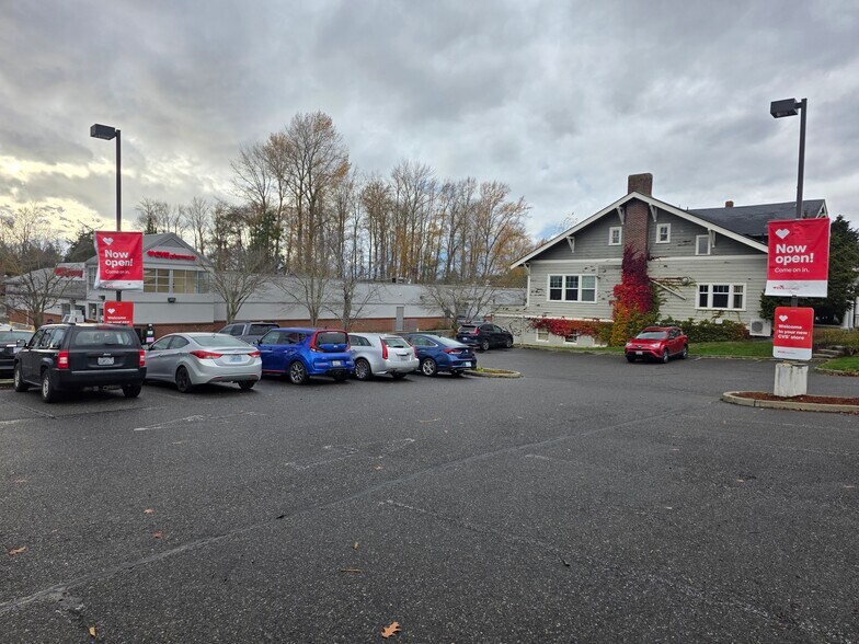 More Photos Of 5655 3rd Ave, Ferndale General Retail For Sale