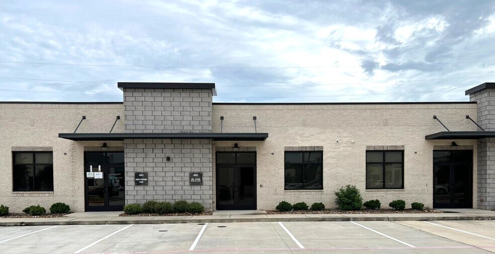 Primary Photo Of 202 Industrial Blvd, Sugar Land Office For Lease