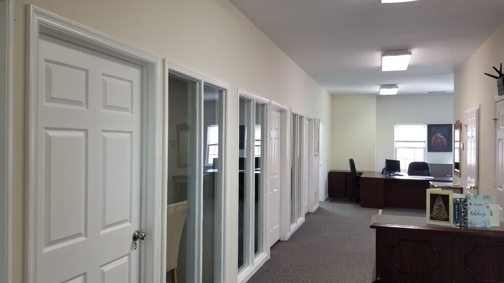 More Photos Of 4200 Evergreen Ln, Annandale Medical For Sale