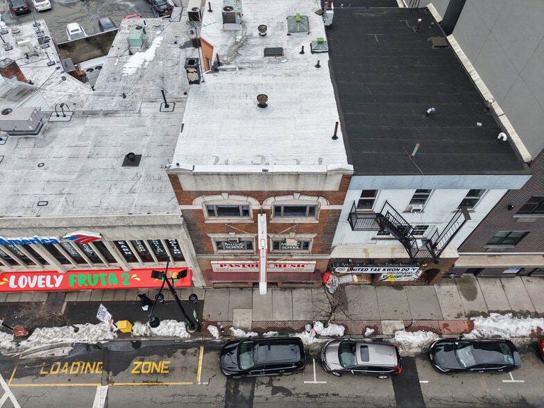 More Photos Of 507 32nd St, Union City Storefront Retail Office For Sale