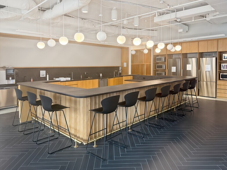 More Photos Of 600 Massachusetts Ave NW, Washington Coworking Space