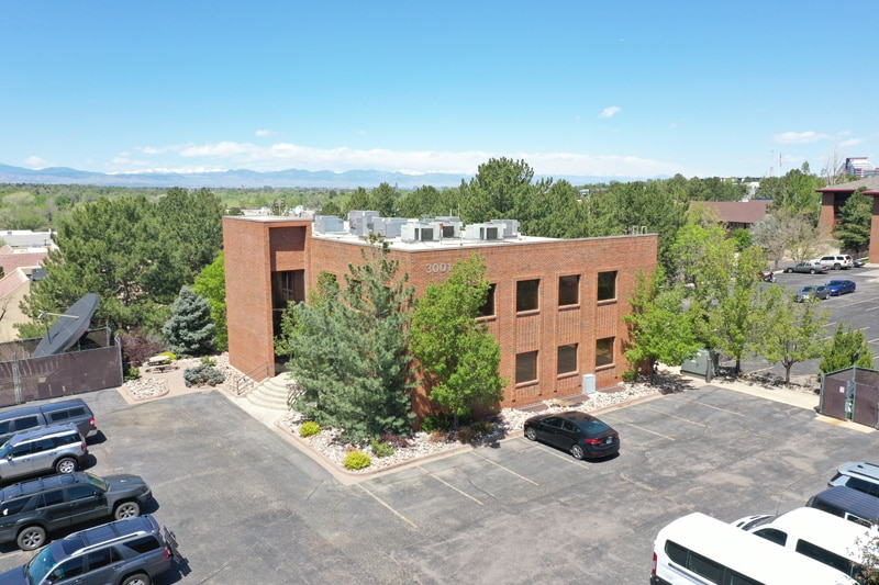 More Photos Of 3001 S Jamaica Ct, Aurora Office Residential For Sale