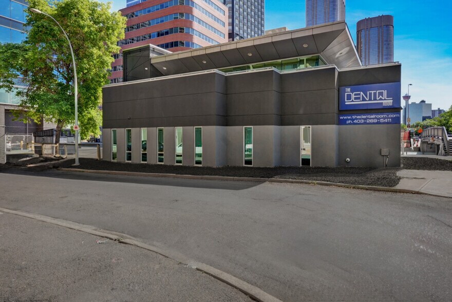 More Photos Of 902 9th Ave SW, Calgary Medical For Lease
