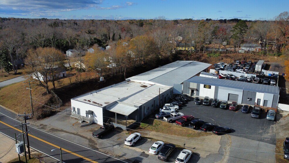 More Photos Of 876 W Main St, Spartanburg Service For Sale