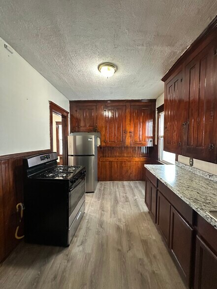 More Photos Of 79-81 Fales St, Central Falls Apartments For Sale