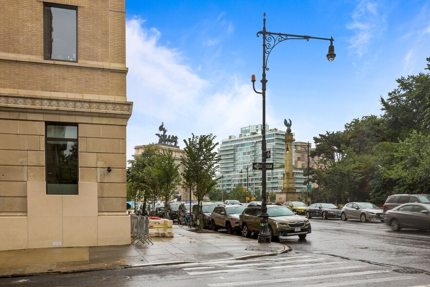 More Photos Of 9 Prospect Park W, Brooklyn Apartments For Sale