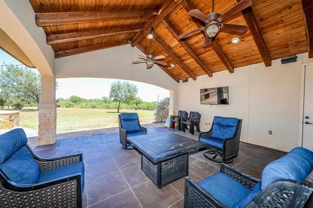 More Photos Of 503 Jefferies Rd, Laredo Specialty For Sale