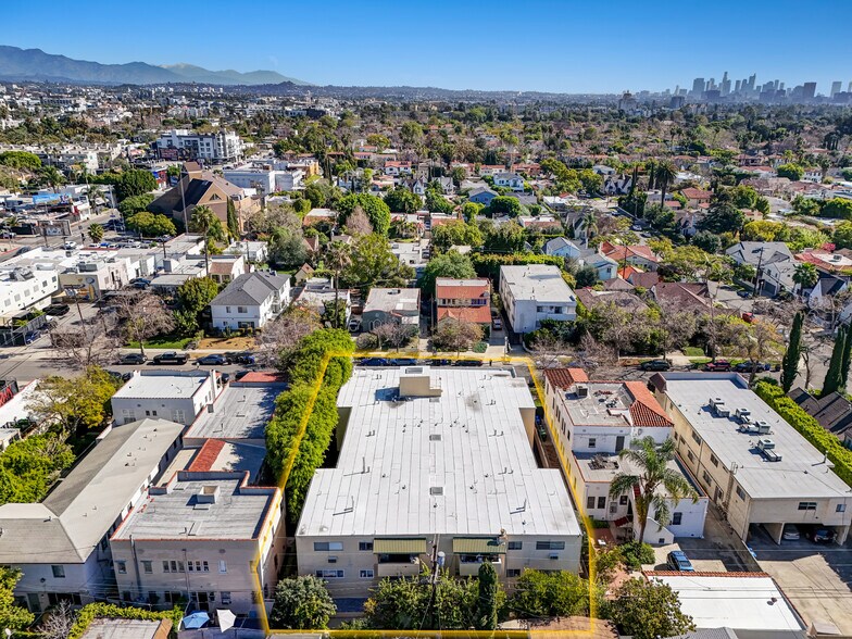 More Photos Of 617 N Orange Dr, Los Angeles Apartments For Sale