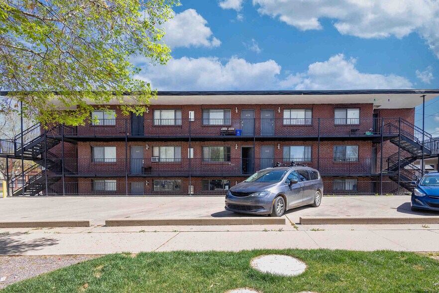 More Photos Of 651 29th St, Denver Apartments For Sale
