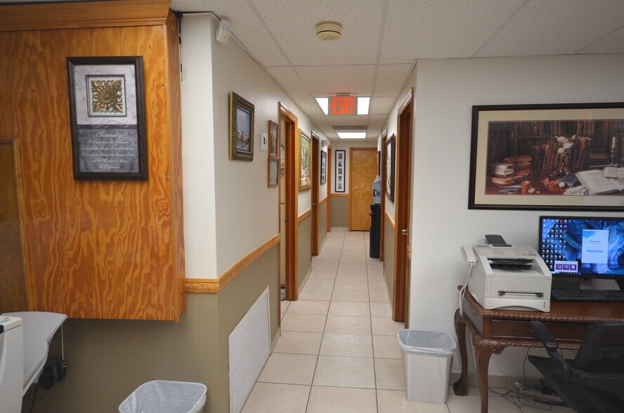 More Photos Of 3940 W Flagler St, Coral Gables Medical For Sale