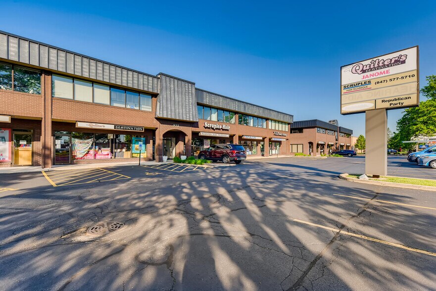 More Photos Of 805-815 E Rand Rd, Arlington Heights Office For Lease