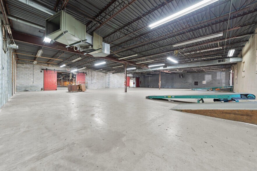 More Photos Of 206 E Frazier Ave, Liberty Manufacturing For Lease