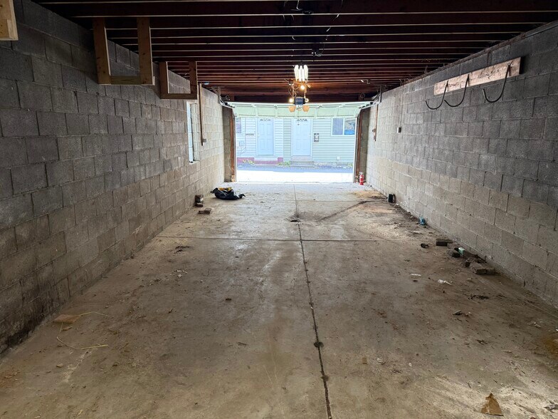 More Photos Of , Pittsburgh Office For Sale