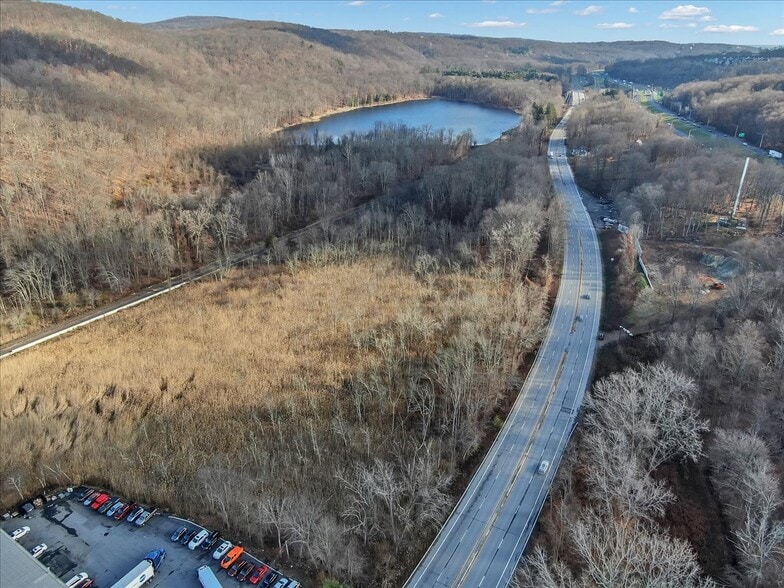 More Photos Of 3918 Danbury, Brewster Village Land For Sale