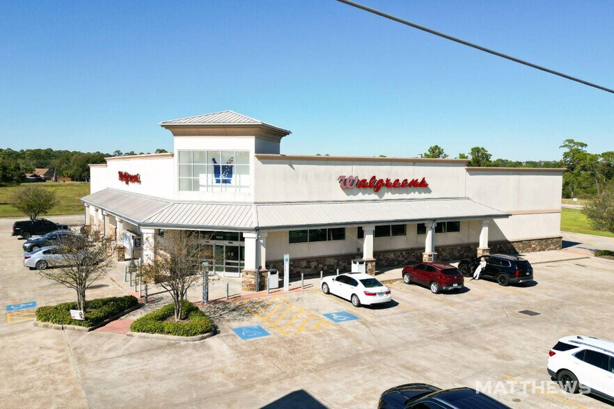 Primary Photo Of 4849 N Hwy 146, Baytown Drugstore For Sale