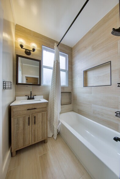 More Photos Of 110 6th Ave, San Francisco Apartments For Sale