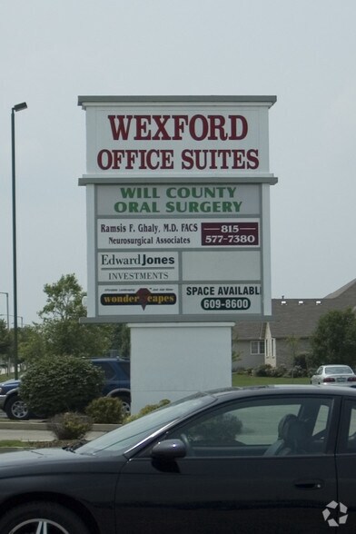 More Photos Of 3209-3225 Fiday Rd, Joliet Office For Lease