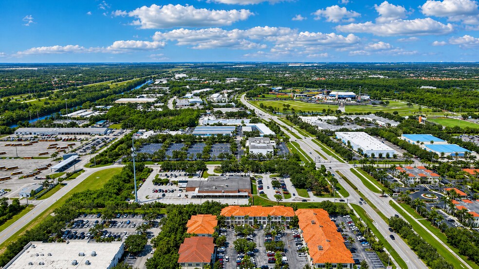 More Photos Of 266 NW Peacock Blvd, Port Saint Lucie Medical For Sale