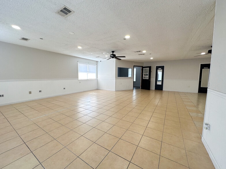 More Photos Of 2210 E Highway 190, Copperas Cove Freestanding For Sale