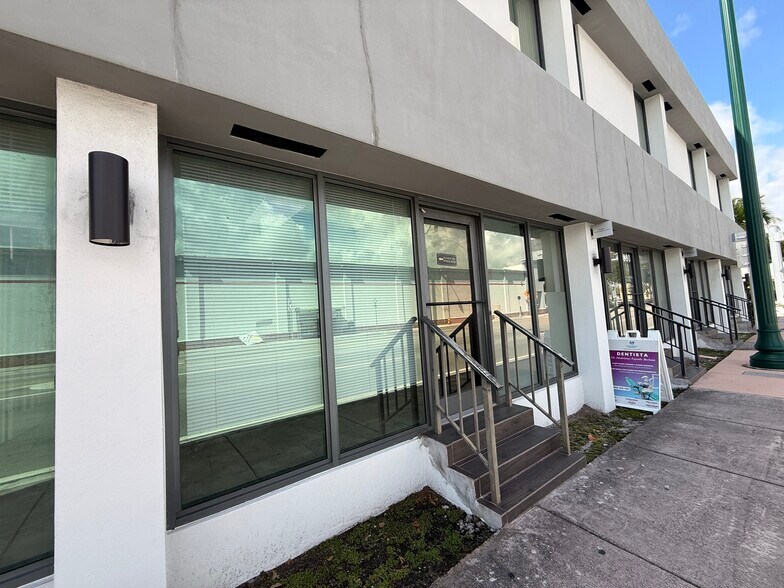 More Photos Of 801 Monterey St, Coral Gables Medical For Lease