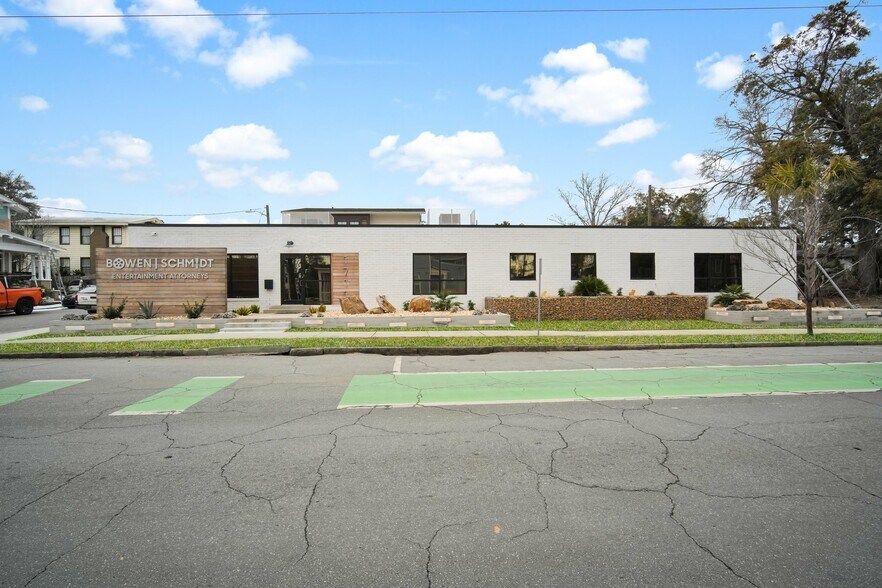 More Photos Of 1711 Price St, Savannah Office For Lease