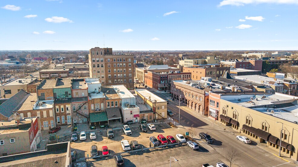 More Photos Of 6 E 1st St, Fond Du Lac Office For Sale