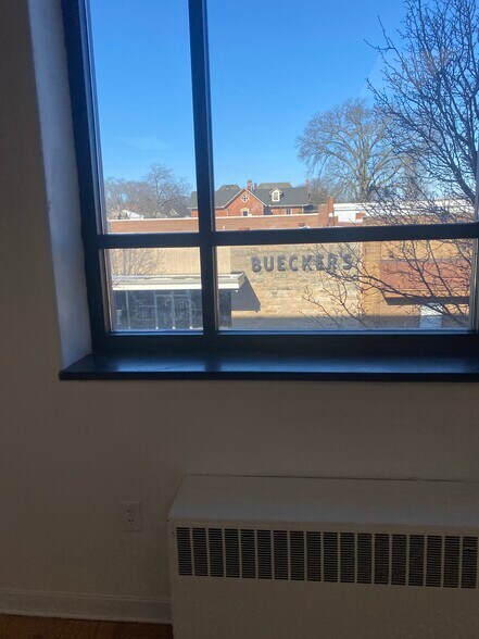 More Photos Of 319 N Wayne St, Piqua Loft Creative Space For Lease