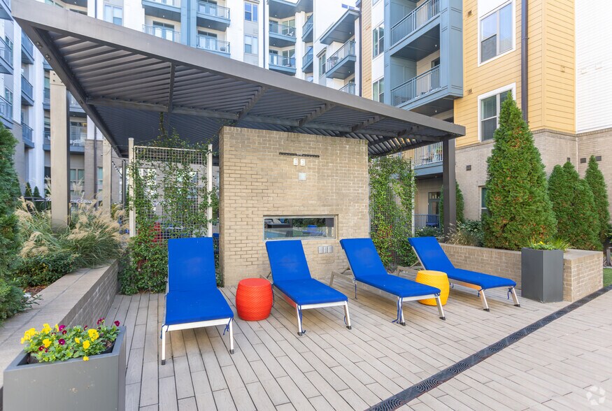 More Photos Of 145 New Bern St, Charlotte Apartments For Lease
