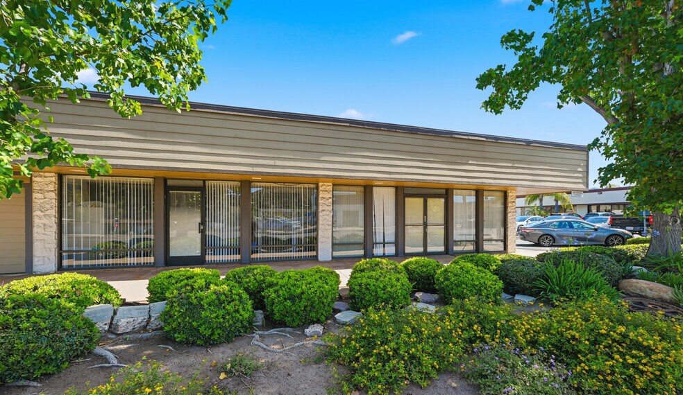 More Photos Of 14010 Poway Rd, Poway Freestanding For Sale