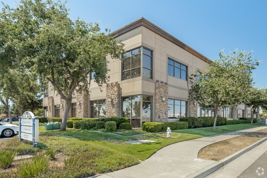 More Photos Of 10640 Mather Blvd, Mather Office For Lease