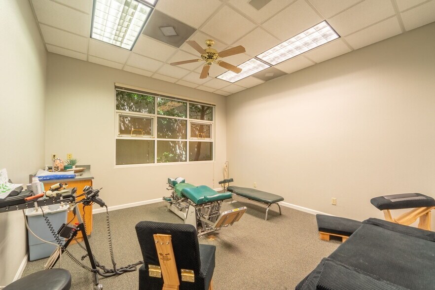 More Photos Of 1444 W Main St, Ripon Medical For Lease