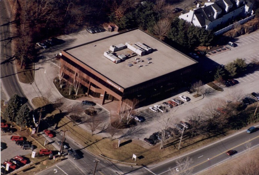 More Photos Of 375 Bridgeport Ave, Shelton Medical For Lease