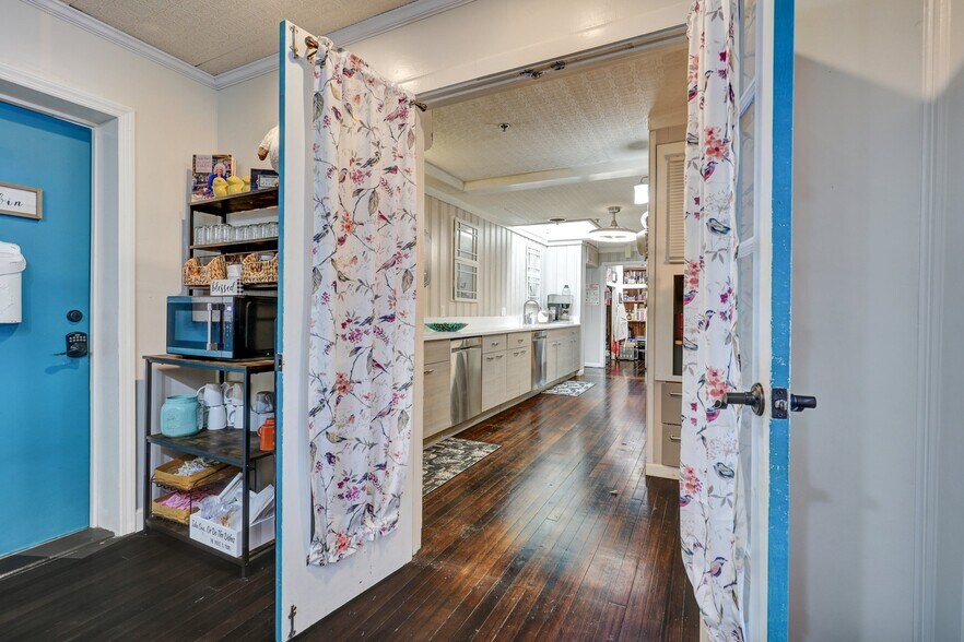 More Photos Of 24 Van Horne Ave, Tybee Island Hospitality For Sale