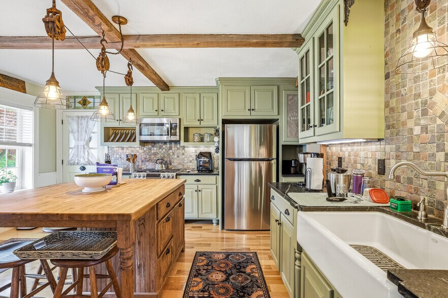 More Photos Of 1 Old Manchester Rd, Raymond Multifamily For Sale