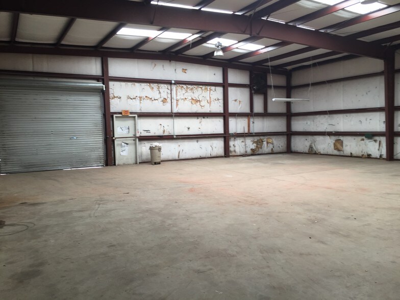 More Photos Of 6255 Rangeline Rd, Theodore Warehouse For Sale