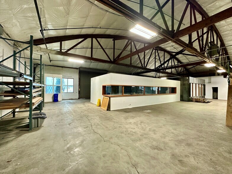 More Photos Of 2336 N Randolph Ave, Portland Unknown For Lease