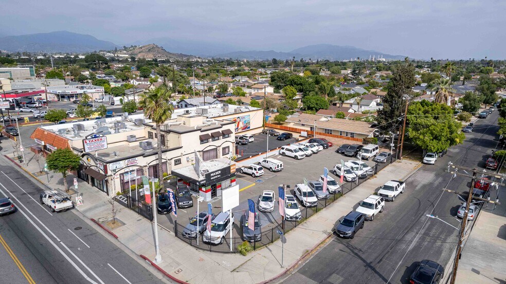 More Photos Of 13632 Van Nuys Blvd, Pacoima Auto Repair For Sale