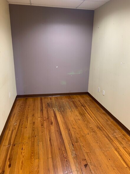 More Photos Of 503-509 5th Ave, Brooklyn Office For Lease