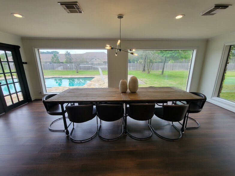 More Photos Of 23122 Valley Ranch Pky, Porter Coworking Space