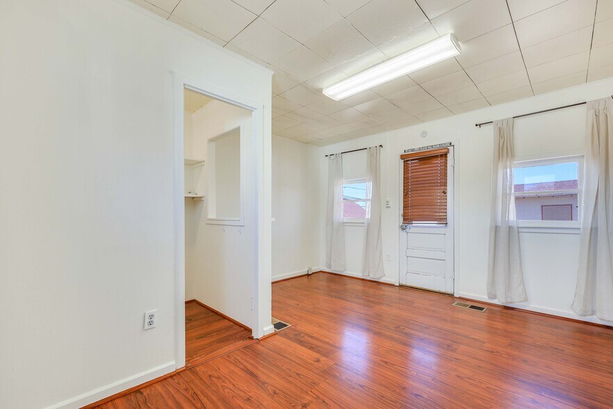 More Photos Of 620 E Beale St, Kingman Office Residential For Sale