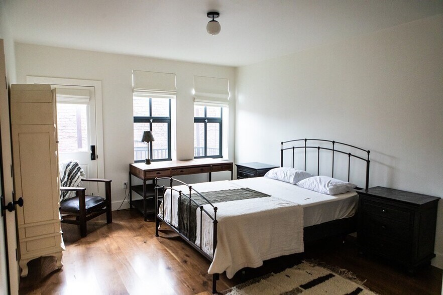 More Photos Of 263 Main St, Northampton Apartments For Sale