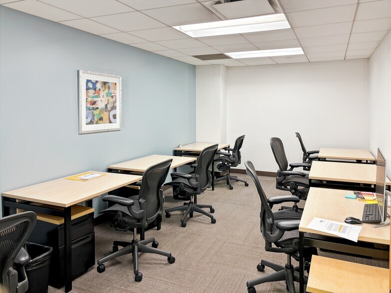 More Photos Of 260 Madison Ave, New York Coworking Space