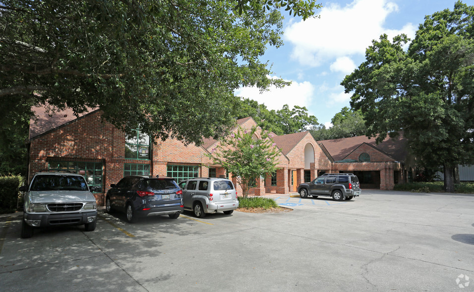 Primary Photo Of 4200 N Armenia Ave, Tampa Office For Sale