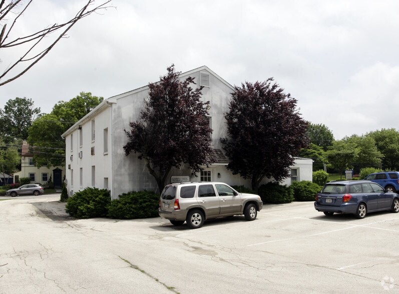 More Photos Of 462 Germantown Pike, Lafayette Hill Office For Lease